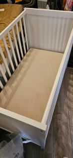 Baby bed met earsoleep matras +hoes, Ophalen, Zo goed als nieuw, Ledikant