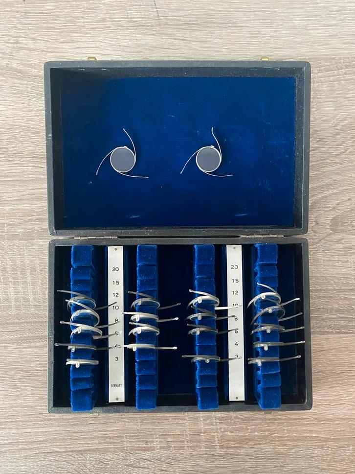 Antiek koffertje Oculus Pasglazen. Opticien Set, Antiek en Kunst, Antiek | Gereedschap en Instrumenten, Ophalen of Verzenden