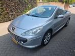 Peugeot 307 2.0 16V CC 2007 Grijs, Auto's, Peugeot, Voorwielaandrijving, 74 €/maand, 4 cilinders, Cabriolet