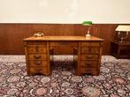 Klassiek Engels Landkaart Bureau, Ophalen