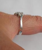 Zilveren ring met heldere stenen ringmaat 18,5 nr.1040, Sieraden, Tassen en Uiterlijk, Ringen, 18 tot 19, Dame, Zo goed als nieuw