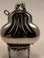 Zilveren hanger in de vorm van een knipbeurs, Ophalen of Verzenden, Zilver