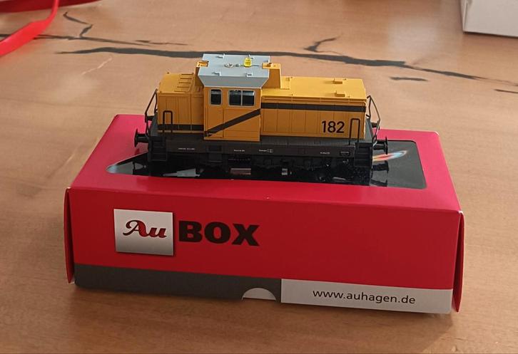 Märklin diesellocomotief DHG 700, Hobby en Vrije tijd, Modelauto's | 1:32, Zo goed als nieuw, Auto, Overige merken, Ophalen of Verzenden