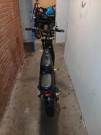 V8, Ophalen of Verzenden, Gebruikt, Benzine, Overige merken