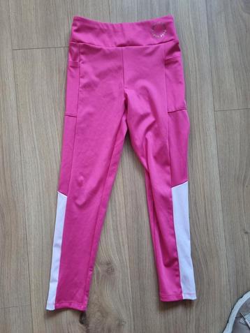 Zara Sport Legging beschikbaar voor biedingen