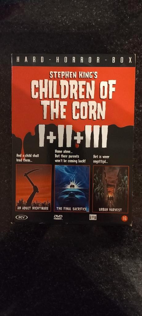 Dvd Children of The corn - box set.  Stephen King, Cd's en Dvd's, Dvd's | Thrillers en Misdaad, Gebruikt, Vanaf 16 jaar, Ophalen of Verzenden