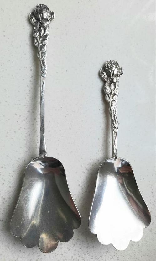 Zilveren bloem suiker/theeschep, Antiek en Kunst, Antiek | Goud en Zilver, Zilver, Ophalen of Verzenden