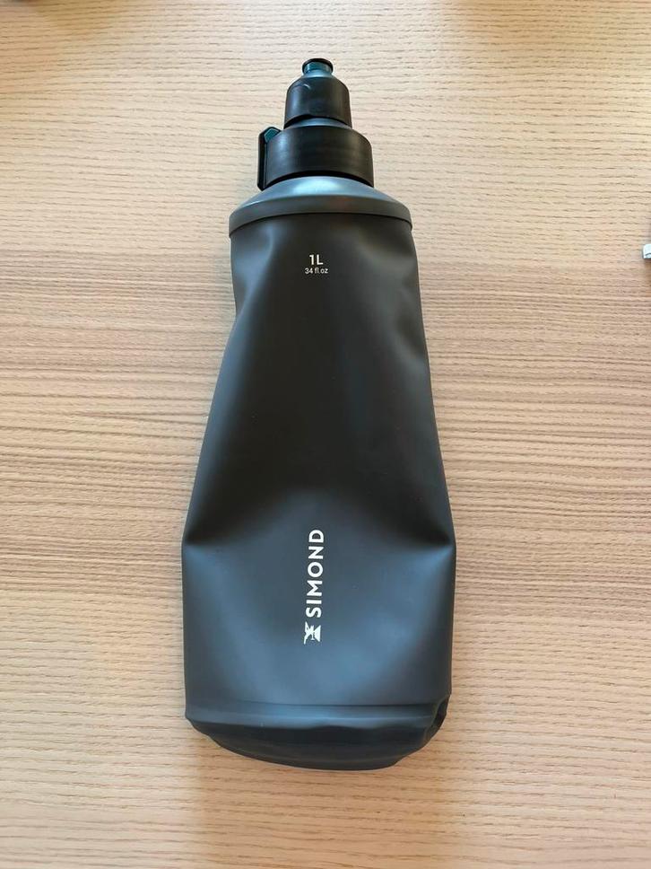 Simond Samendrukbare soft waterfles met filter, Sport en Fitness, Bidons, Nieuw, Ophalen of Verzenden