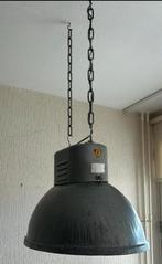 Grote Poolse industriele ovale hanglamp Mesko jaren 70, Ophalen of Verzenden, Zo goed als nieuw, Jaren 70, Metaal