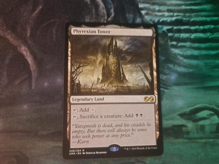 Phyrexian Tower, Hobby en Vrije tijd, Verzamelkaartspellen | Magic the Gathering, Zo goed als nieuw, Ophalen of Verzenden