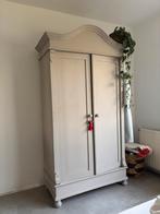 Brocante landelijk houten kledingkast, Antiek en Kunst, Ophalen