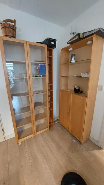 Gratis IKEA Billy kasten - afbeelding 1