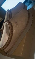 UGG Tazz Dazzle, Bruin, Boots, Nieuw, Ophalen of Verzenden