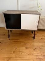 Dressoir of kast met deuren, Huis en Inrichting, Kasten | Dressoirs, Ophalen, Zo goed als nieuw, 25 tot 50 cm
