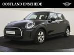 MINI Hatchback Cooper Essential Automaat / Multifunctioneel, Auto's, Mini, Parkeersensor, Gebruikt, Met garantie (alle), Zwart