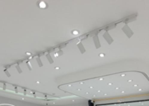 Ter Overname: Complete Winkelvoorraad Bruidsmode, Kleding | Dames, Trouwkleding en Trouwaccessoires, Nieuw, Trouwjurk, Wit, Ophalen