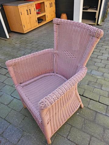 tuinstoelen beschikbaar voor biedingen