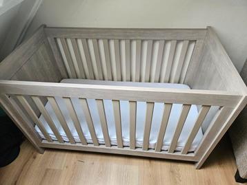 Babykamer meubels - nette staat! beschikbaar voor biedingen