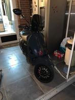 Vespa sprint, Fietsen en Brommers, Scooters | Vespa, Benzine, Maximaal 45 km/u, Gebruikt, Ophalen of Verzenden