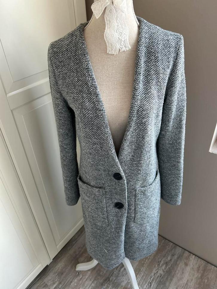 Grijs gemêleerde jas van Jacqueline de Yong. Maat XS., Kleding | Dames, Jassen | Winter, Zo goed als nieuw, Maat 34 (XS) of kleiner