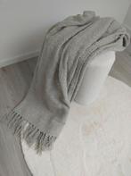 Groen plaid met franjes., Ophalen, Zo goed als nieuw