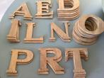 Gefiguurzaagde letters, €0,50 p stuk, jaren ‘60, letters, Ophalen of Verzenden, Gebruikt