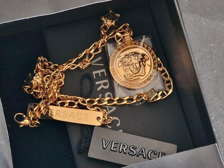 Versace Ketting met certificaat (nieuw), Sieraden, Tassen en Uiterlijk, Kettingen, Nieuw, Overige materialen, Goud, Met hanger