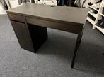 Micke Bureau Zwart, Huis en Inrichting, Bureaus, Ophalen of Verzenden, Gebruikt, Bureau