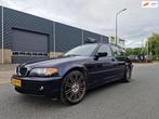 BMW 3-serie Touring 316i Executive AUT LEDER PSENSOR CRUISE, Achterwielaandrijving, Zwart, 4 cilinders, Blauw