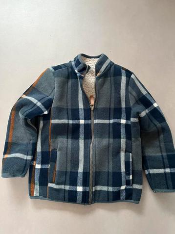 Teddy vest jongens 110/116 beschikbaar voor biedingen