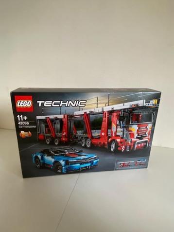 Lego 42098 Technic beschikbaar voor biedingen