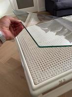 Witte rotan bijzettafel – design voor een zacht prijsje, Ophalen, Minder dan 55 cm, Rond, Zo goed als nieuw