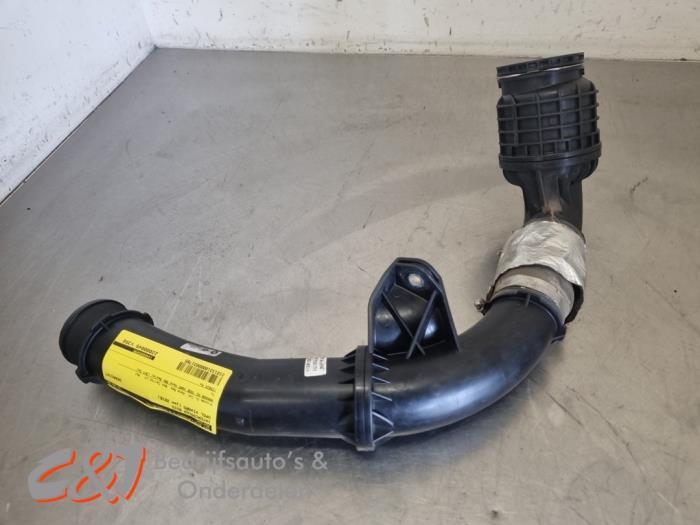 Intercooler Buis van een Opel Vivaro, Gebruikt, -, -, Opel