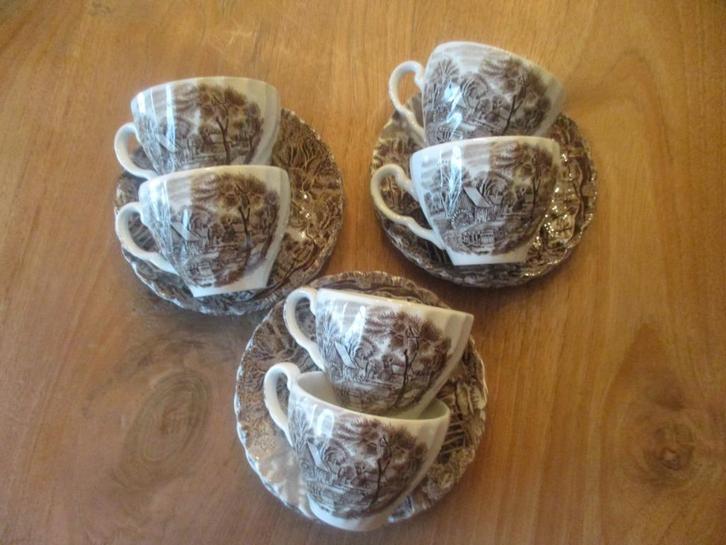 Mokka (espresso) kop en schotels Watermill bruin, Antiek en Kunst, Antiek | Servies los, Ophalen of Verzenden