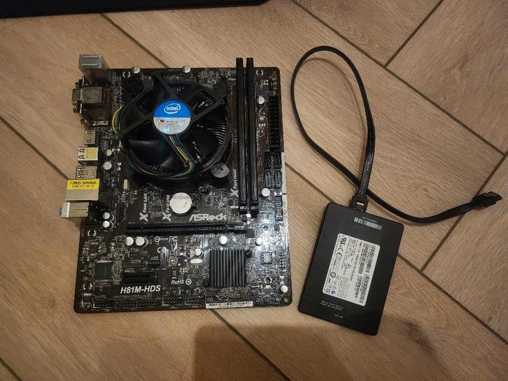 Set ASRock H81M-HDS + i5 4440 + 8GB DDR3 + 128GB SSD, Computers en Software, Moederborden, Zo goed als nieuw, Intel, DDR3, Ophalen of Verzenden