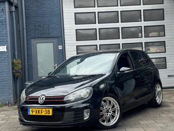 Volkswagen Golf 2.0 GTI Edition | Clima | Navi | PDC V+A | 5 beschikbaar voor biedingen