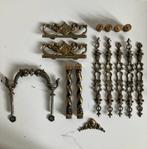 Set van antieke ornamenten/beslag voor meubels, Ophalen of Verzenden