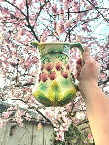 vintage Franse barbotine kan st clement majolica beschikbaar voor biedingen