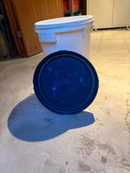 Twee emmers met schroefdeksel, Ophalen, Zo goed als nieuw, Kunststof, Met deksel