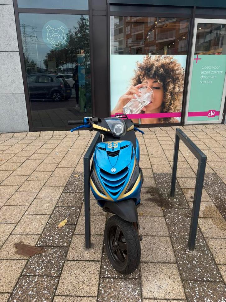 Zip Stage 6 MK2 Stage 2 getuned, Fietsen en Brommers, Scooters | Piaggio, Zo goed als nieuw, Zip, Benzine, Ophalen