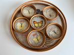 Vintage Taxidermie Rotan Dienblad Onderzetters Vlinders 70s, Ophalen of Verzenden, Gebruikt, Rond, Hout