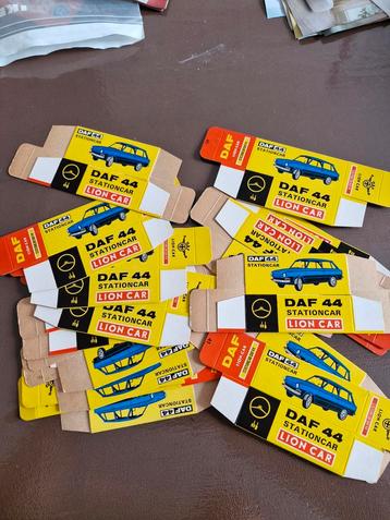 DAF 44 Stationcar Lion Car Dozen  beschikbaar voor biedingen