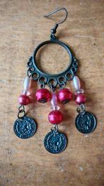 Vrolijke oorbellen fuchsia, Sieraden, Tassen en Uiterlijk, Oorbellen, Overige materialen, Hangers, Ophalen of Verzenden, Zo goed als nieuw