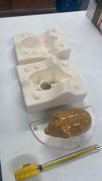 Gipsen gietmallen spaarvarken en kopje, Ophalen of Verzenden, Zo goed als nieuw