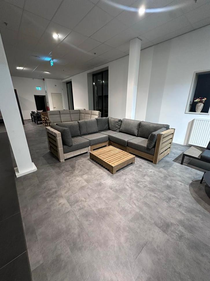 Moderne Hoekbank - Stijlvol & Comfortabel, Tuin en Terras, Tuinsets en Loungesets, Zo goed als nieuw, Hout, Ophalen