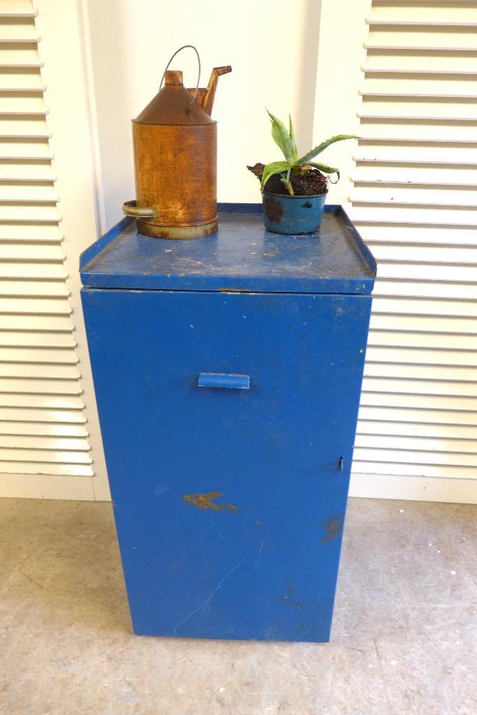 mooie blauwe industriele locker kast, Huis en Inrichting, Kasten | Roldeurkasten en Archiefkasten, Gebruikt, 150 tot 200 cm, 50 tot 100 cm