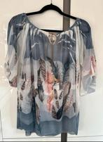 Mooi wit met blauw tuniek / blouse grijze roze veren L / XL, Ophalen of Verzenden, Zo goed als nieuw, Maat 42/44 (L), Wit