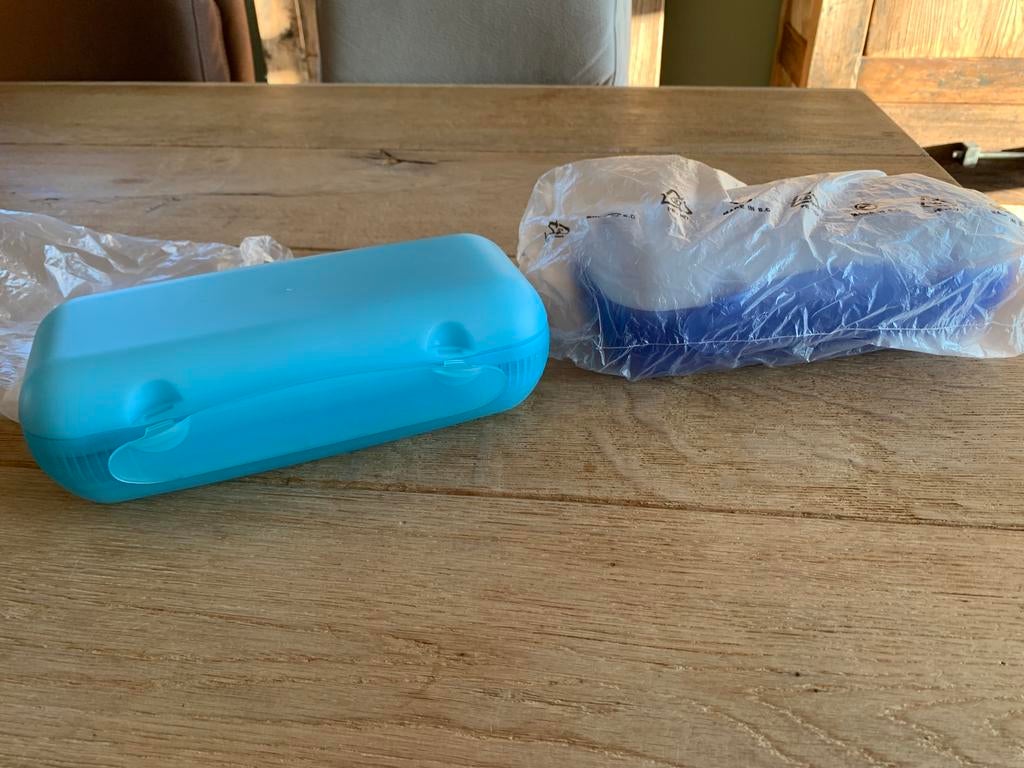 Tupperware eierdoos voor 10 eieren, Huis en Inrichting, Keuken | Tupperware, Nieuw, Overige typen, Blauw, Wit, Ophalen of Verzenden