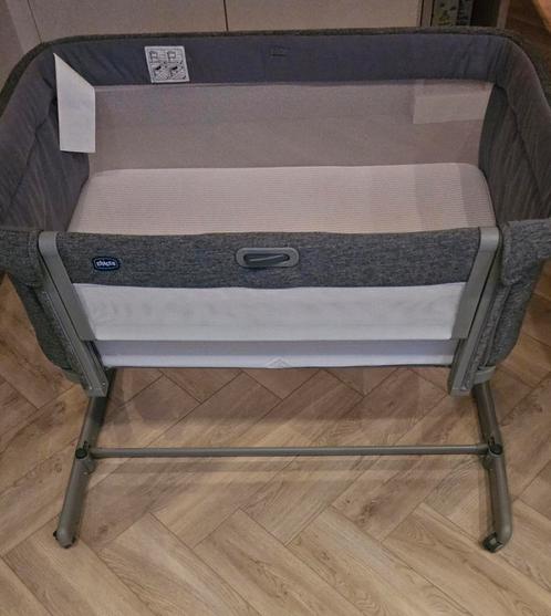 Co Sleeper Chicco Next2me, Kinderen en Baby's, Babywiegjes en Ledikanten, Zo goed als nieuw, Wieg, Ophalen
