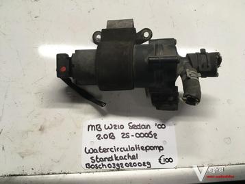 Mercedes W210 sedan 2.0 Benzine 2000 2500062  Watercirculati beschikbaar voor biedingen